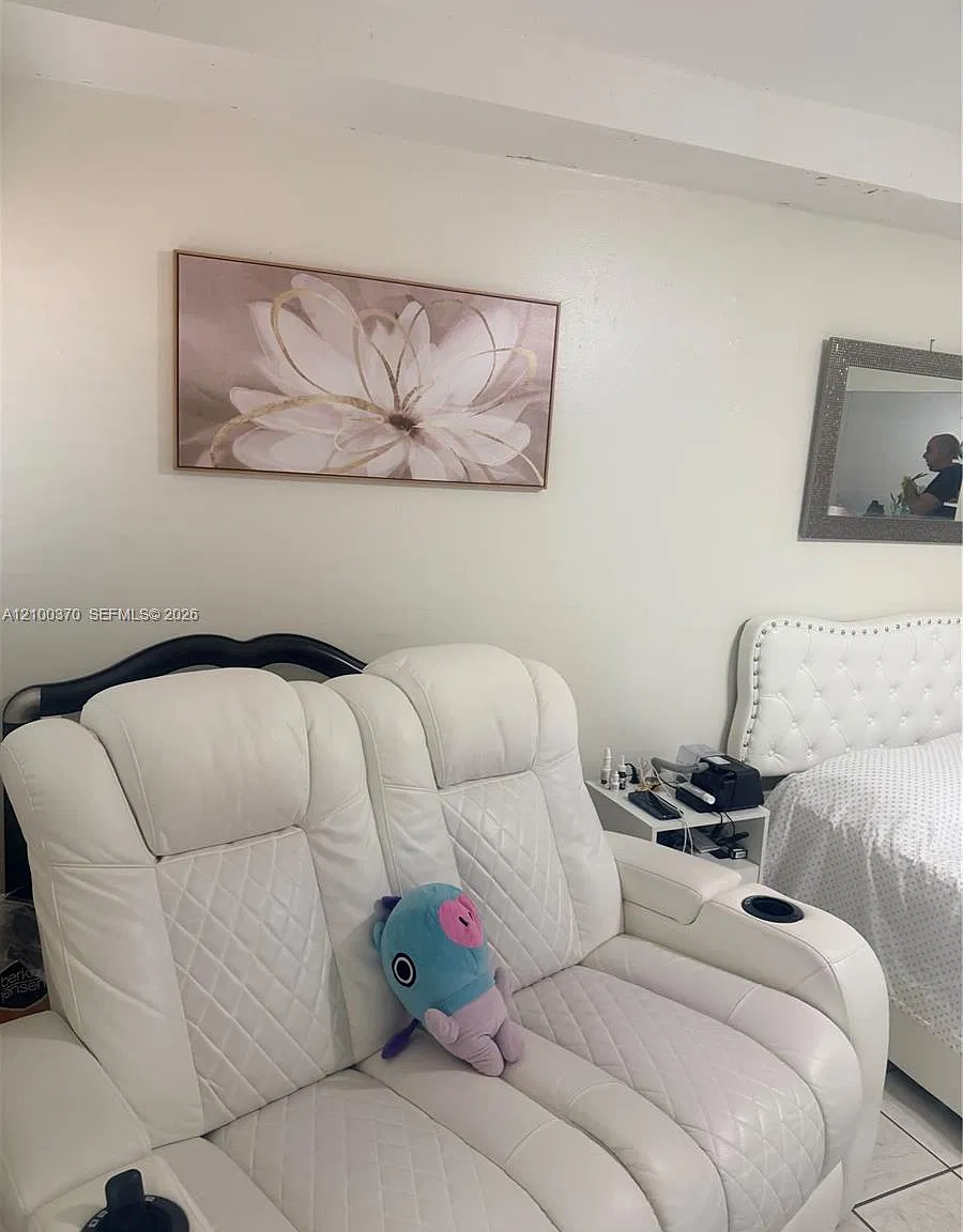 Palm Springs Amd — Photo 4