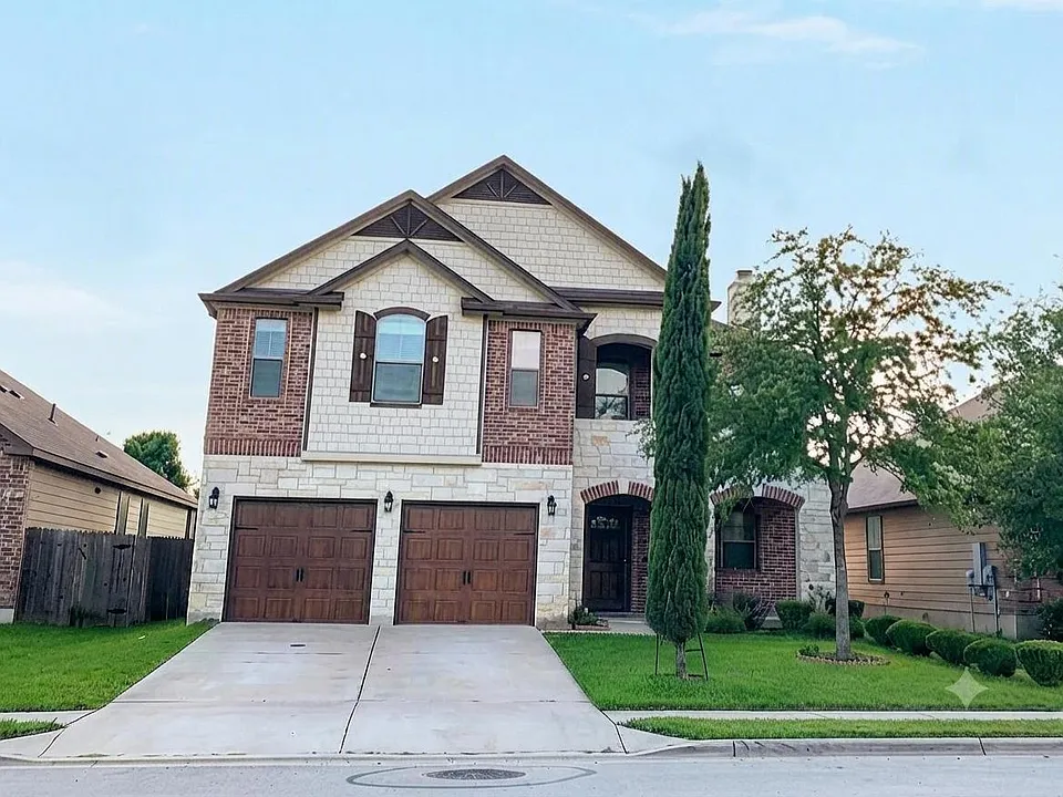 14320 Lake Victor Dr