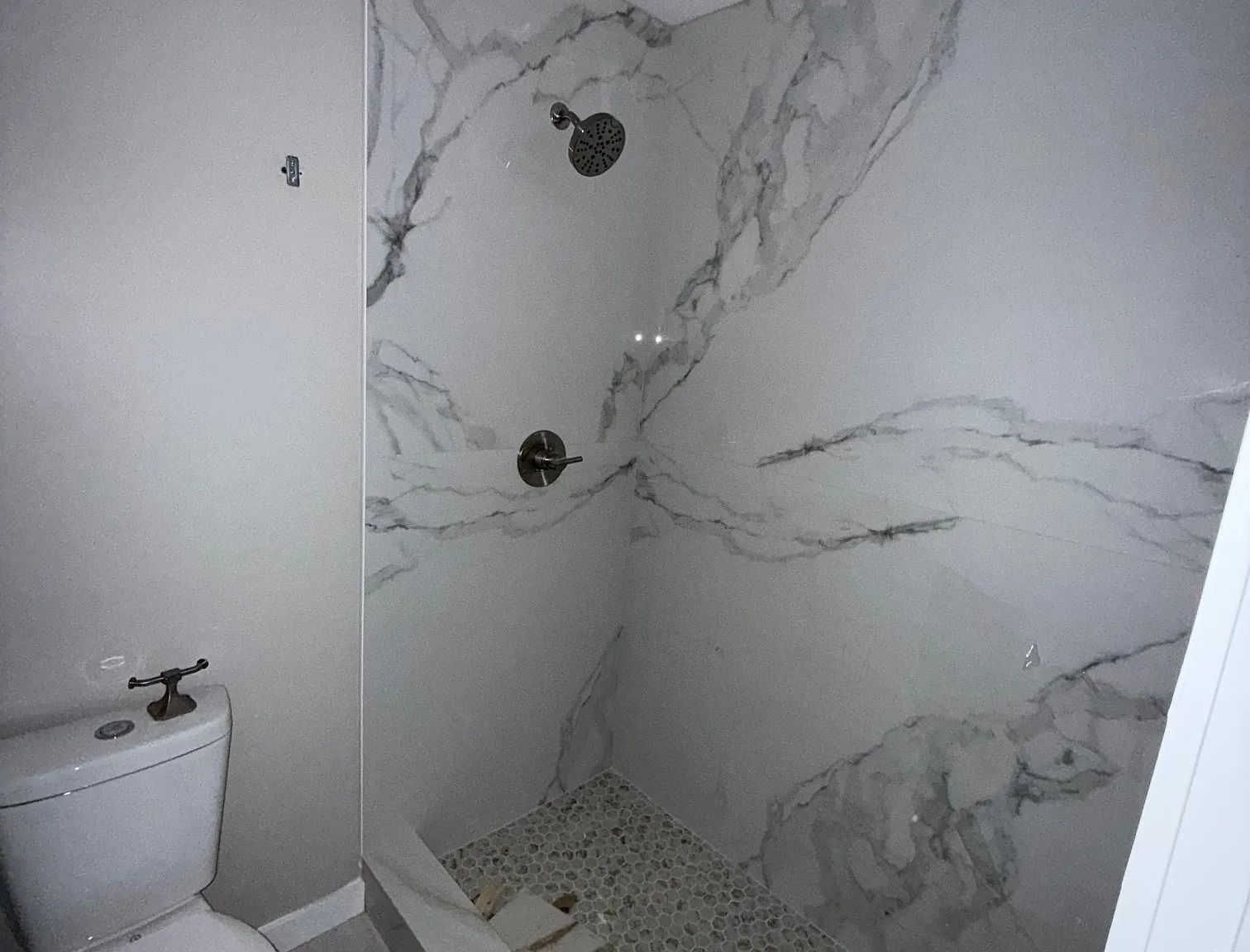 3 bed, 2.5 bath, 1710 sqft, $2,400 — Photo 3