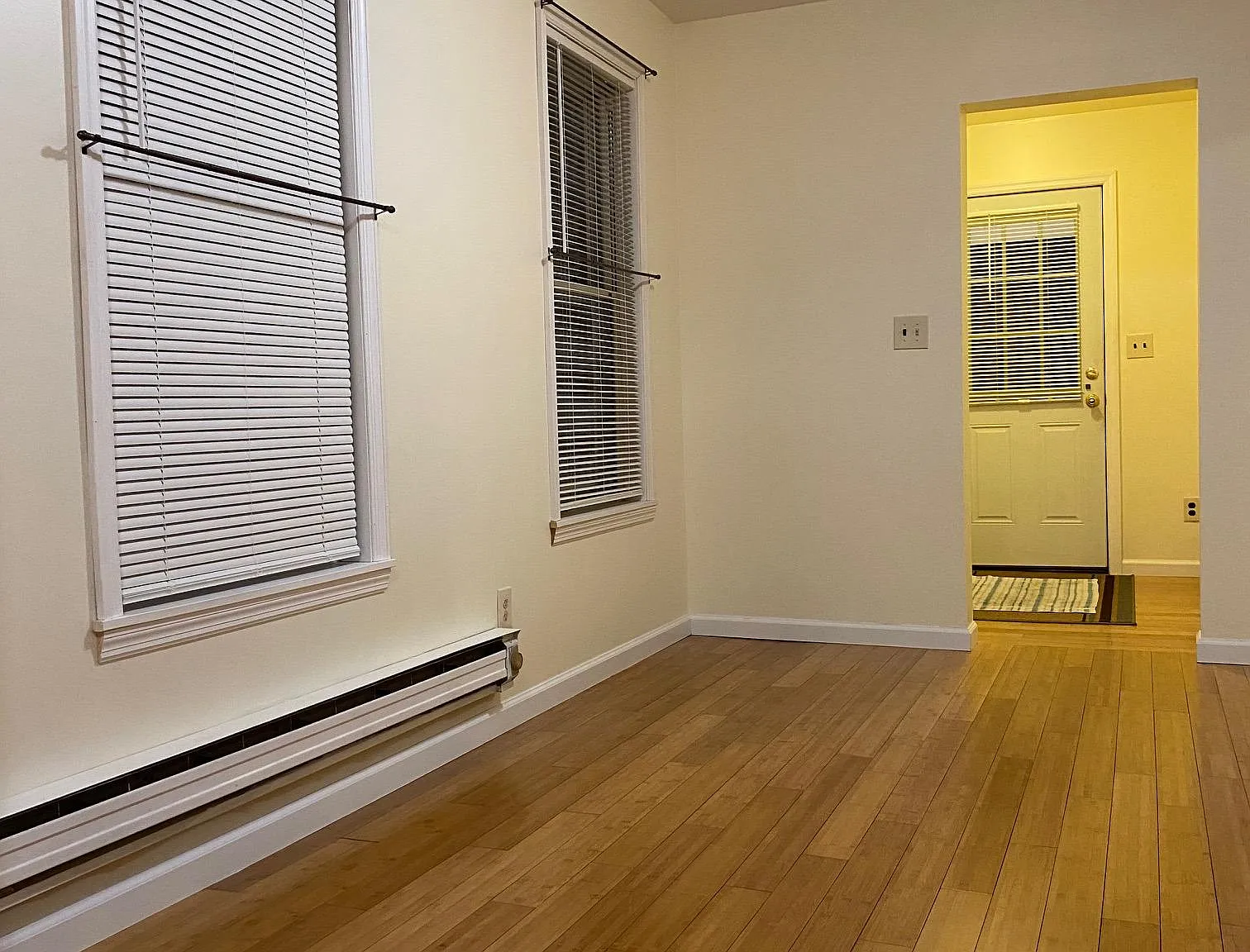 2 bed, 1.5 bath, 1100 sqft, $1,550 — Photo 4