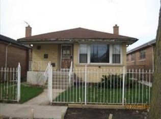 26 E 122nd St, Chicago, IL 60628