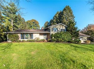 1890 Bucknell Dr, Bethlehem, PA 18015