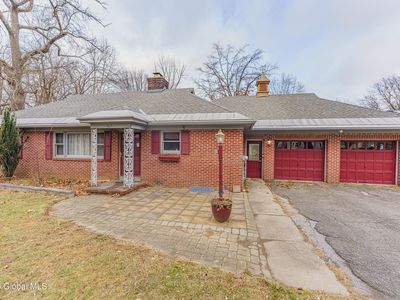 413 Feura Bush Road, Glenmont, NY, 12077
