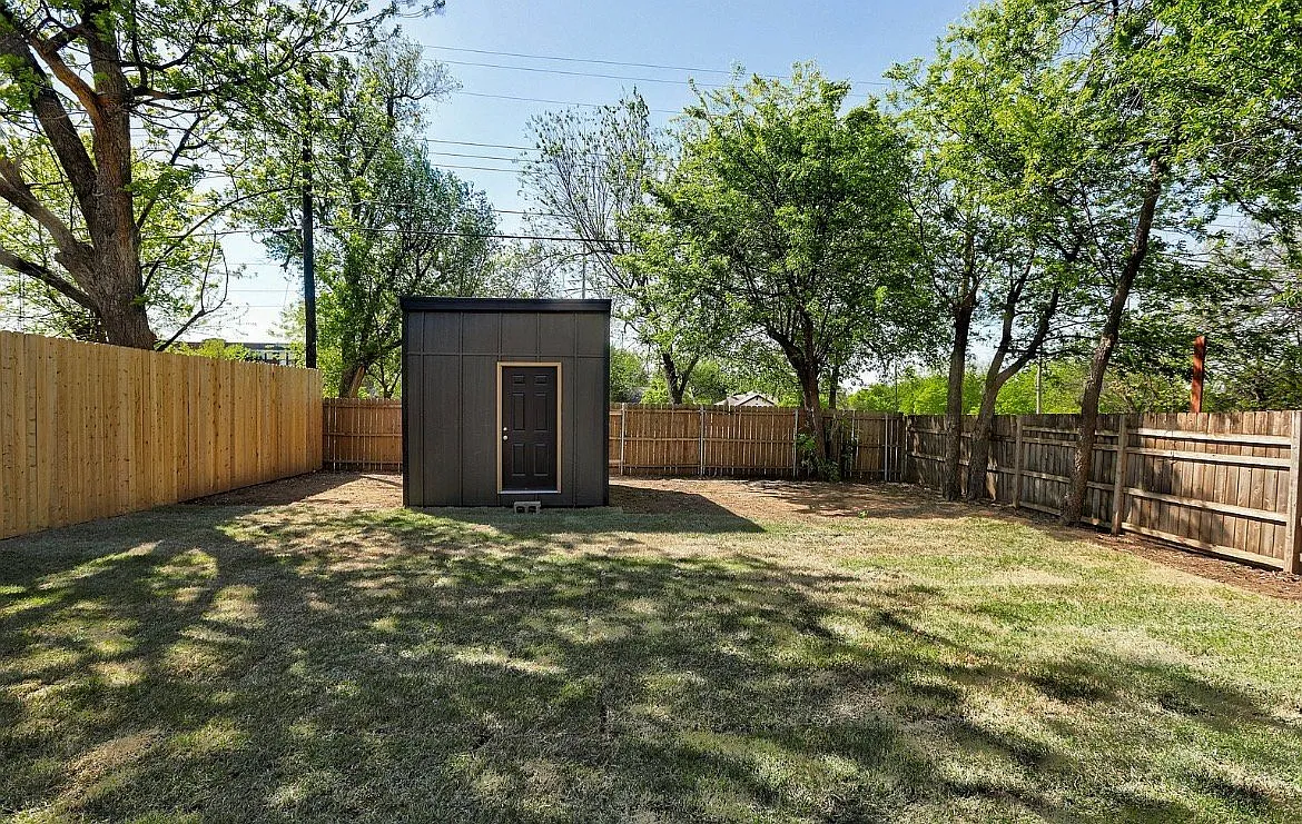The Cottage at Classen Ten Penn — Photo 3