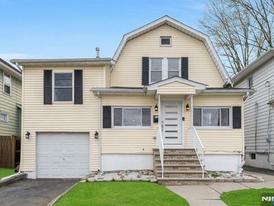 32 Kearney St, Lyndhurst, NJ, 07071