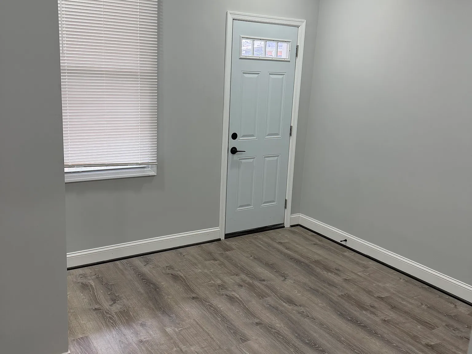 4 bed, 1370 sqft, $550 — Photo 4