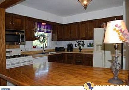 Kitchen upstairs