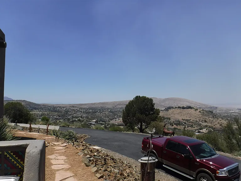 74 N French Dr — Photo 11