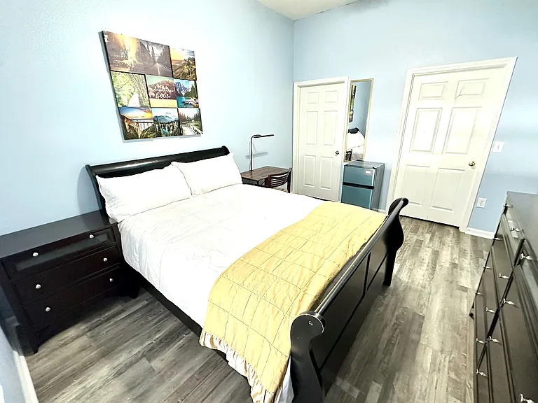 Amarante Cir — Photo 1