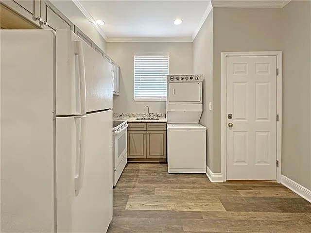 2321 Chartres St #A — Photo 8
