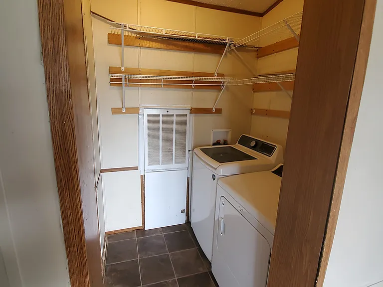 4823 Drake Rd — Photo 27