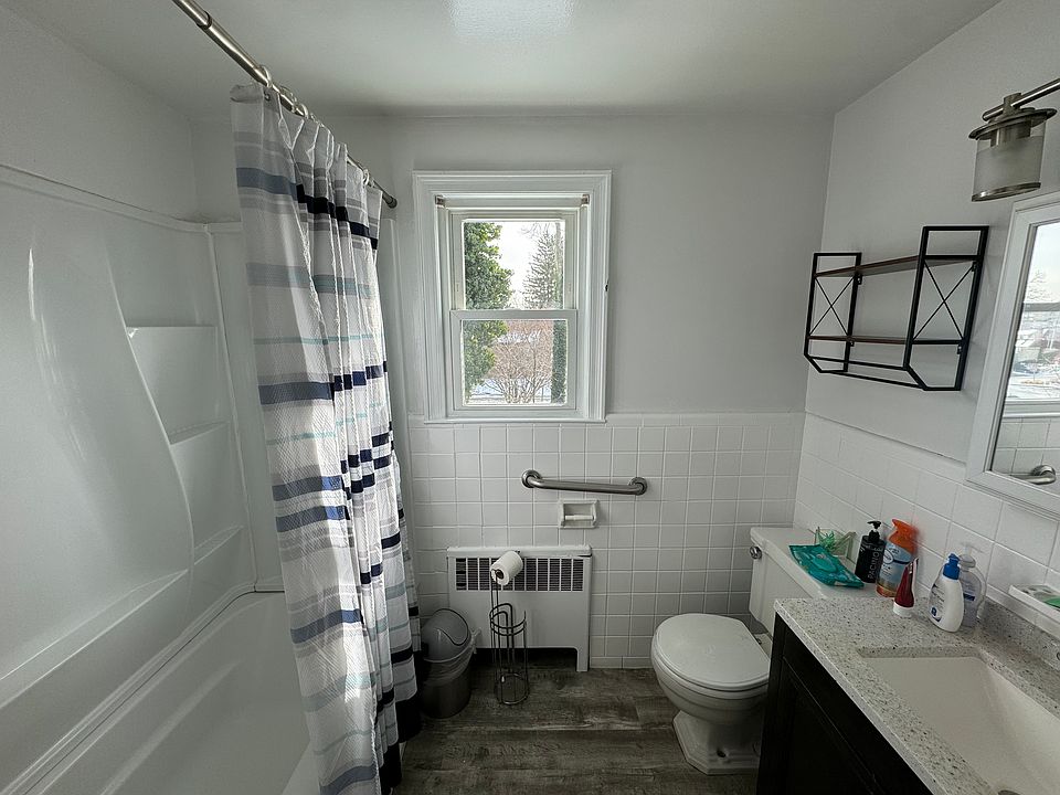1st image of 1515 Halstead Ave #2