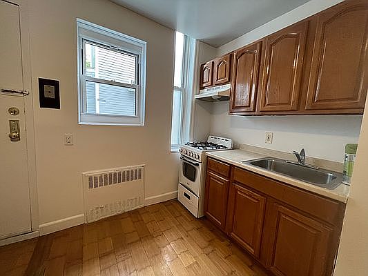 5th image of 22-77 Steinway Ave #4