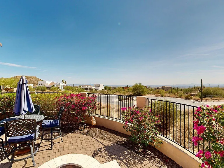 8724 E Regina Cir — Photo 53