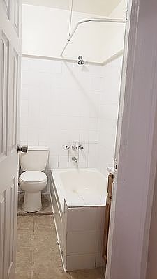 3rd image of 264 E 28th St APT 2D