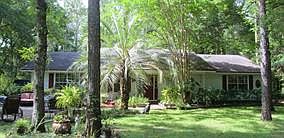 1st image of 122 Edgewood Drive