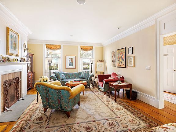 3rd image of 77 Bedford St