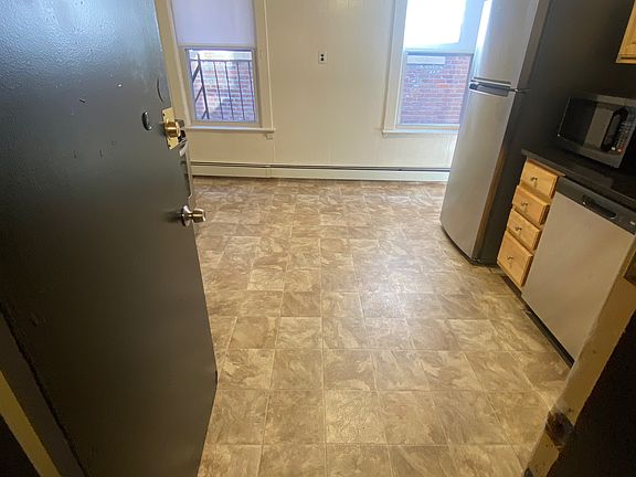 2nd image of 232 Cambridge St #14