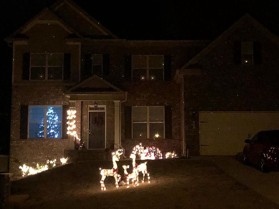 2nd image of 121 Charolais Dr
