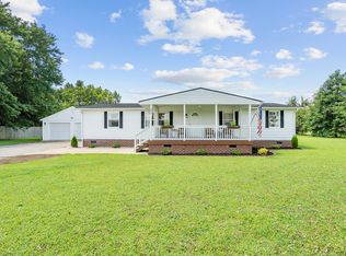 209 Pioneer Rd, Suffolk, VA 23437