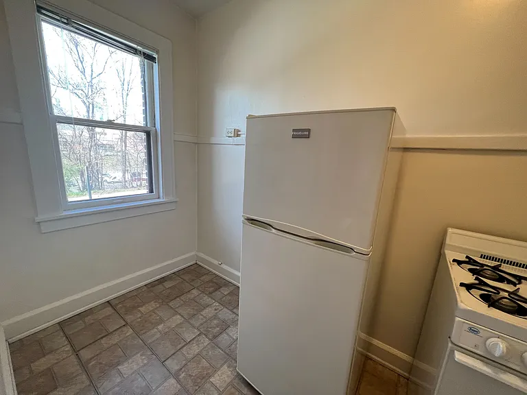 Stevens Square Apartments — Photo 52