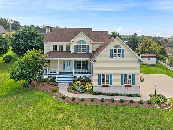 5th image of 2605 Rising Rock Ct