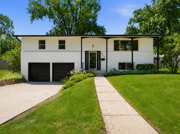 (undisclosed Address), Palatine, IL 60074