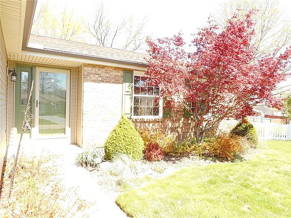 3rd image of 2399 Cross Village Dr
