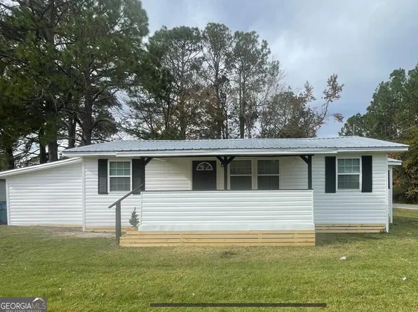2158 Minnesota Ave, Waycross, GA 31503