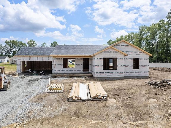 2nd image of 115 Haylee Dr