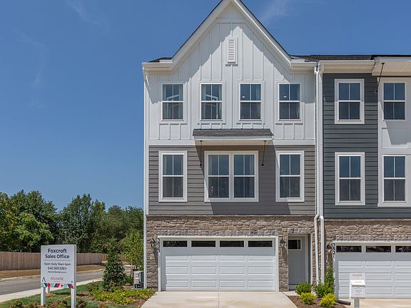 3rd image of 3807 Drayton Ct