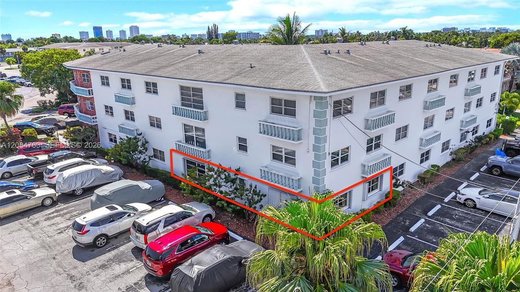 600 Pine Dr APT 104, Pompano Beach