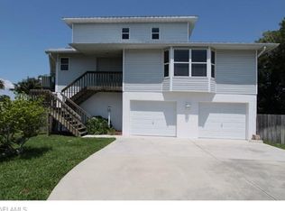 27252 Buccaneer Dr, Bonita Springs, FL 34135