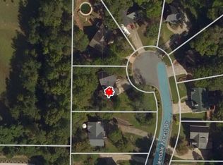 604 Glendale Forest Dr, Woodstock, GA 30189
