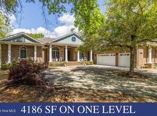 2008 Bonner Bussells Dr SE, Southport, NC 28461