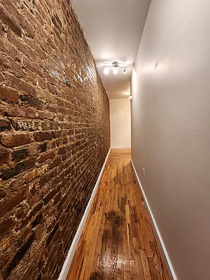 Rented by Crosstown Apartments NYC | media 2