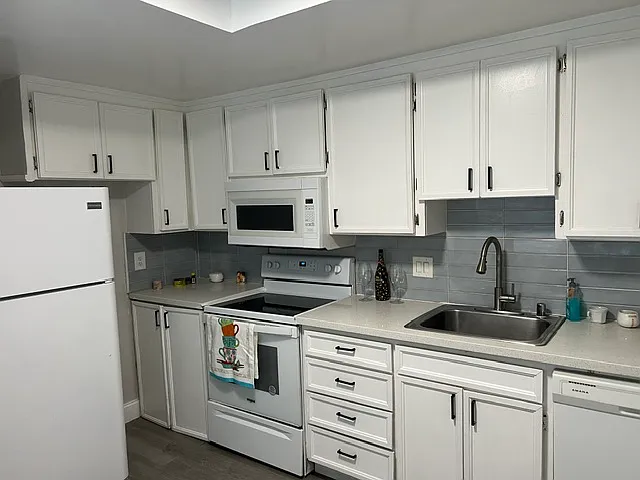 415 S Willard Ave #9 — Photo 8