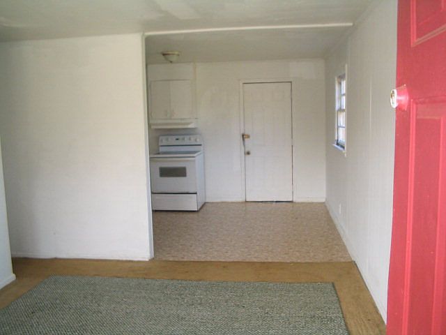 2nd image of 349 Oates Dr