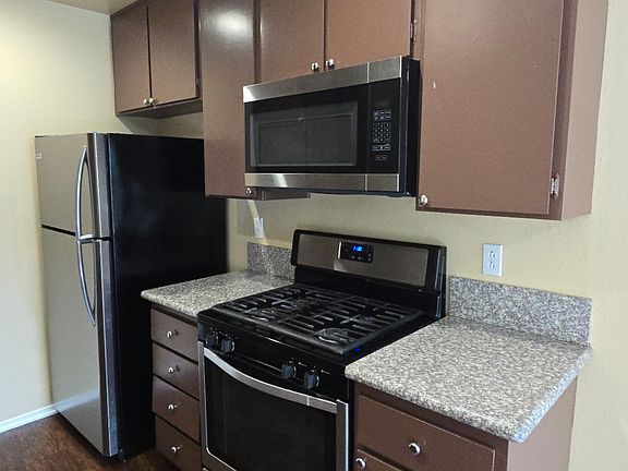 3rd image of 338 S Arroyo Dr #I