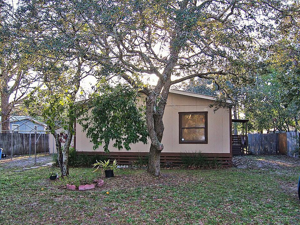 1st image of 2649 Isabella Ave