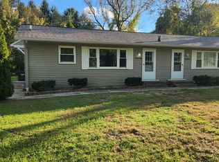 14358 Leonard St, Spring Lake, MI 49456