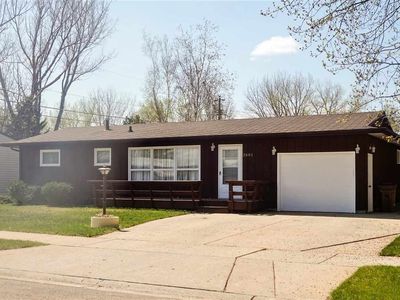 2601 5th St NW, Minot, ND, 58703