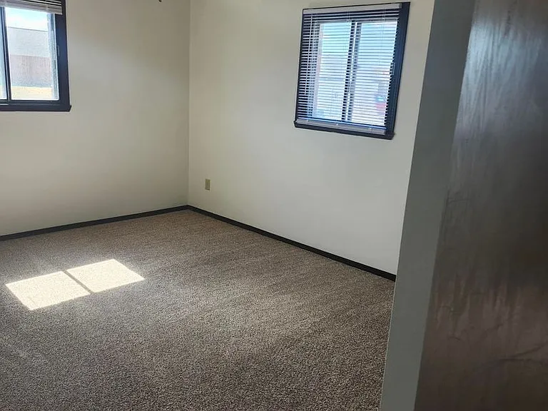 8 Unit at 3509 93rd Street — Photo 6