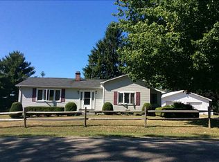 12390 Kerr Rd, North East, PA 16428