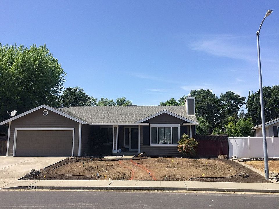 1st image of 372 Brookdale Ct