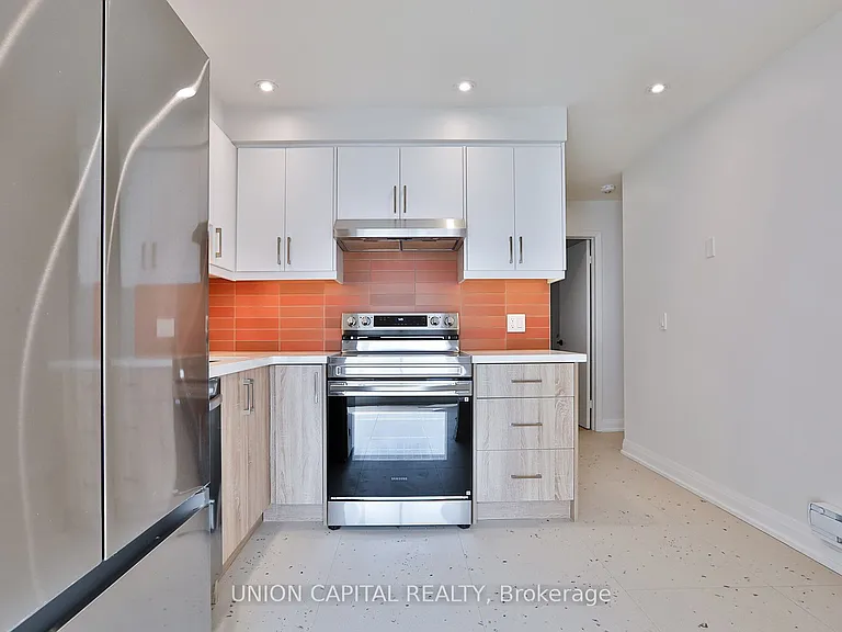 612 Gerrard St E #2 — Photo 6