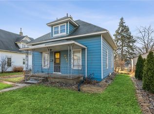 2327 E Walnut St, Des Moines, IA 50317