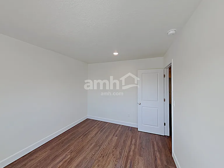 291 N Gibbons Ln — Photo 24