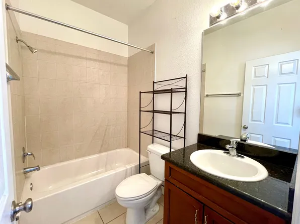 Tampa Commons, 5709 Las Ventanas Dr #5716, Tampa, FL 33617