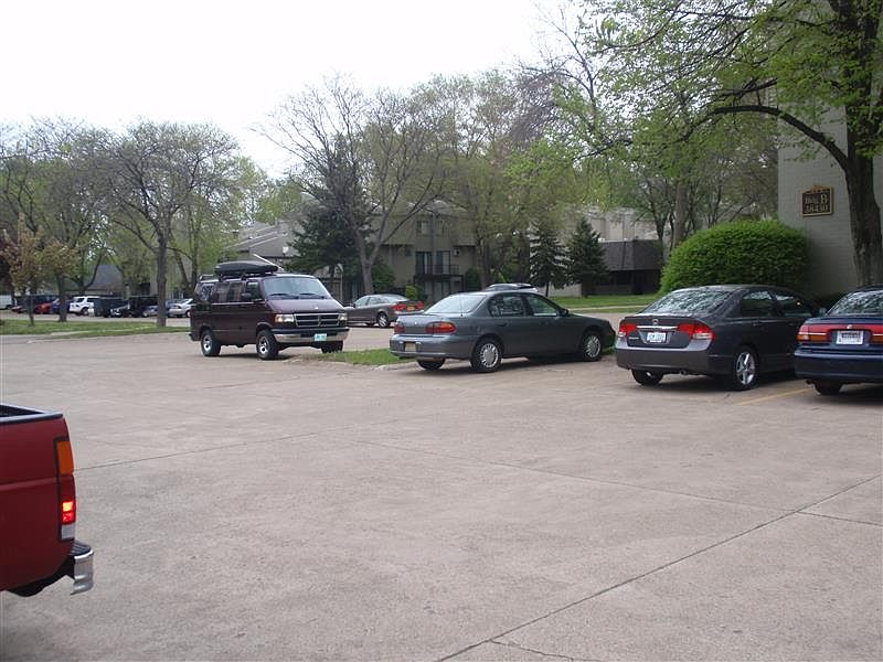 2nd image of 38430 North Ln #206-B